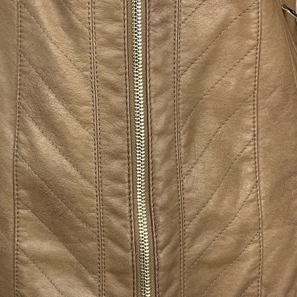 Charter club tan faux leather zipper jacket women’s size M - Picture 9 of 16
